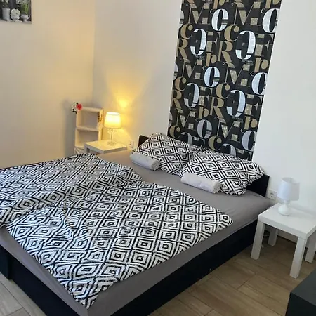 Gyongy Vendeghaz Apartment